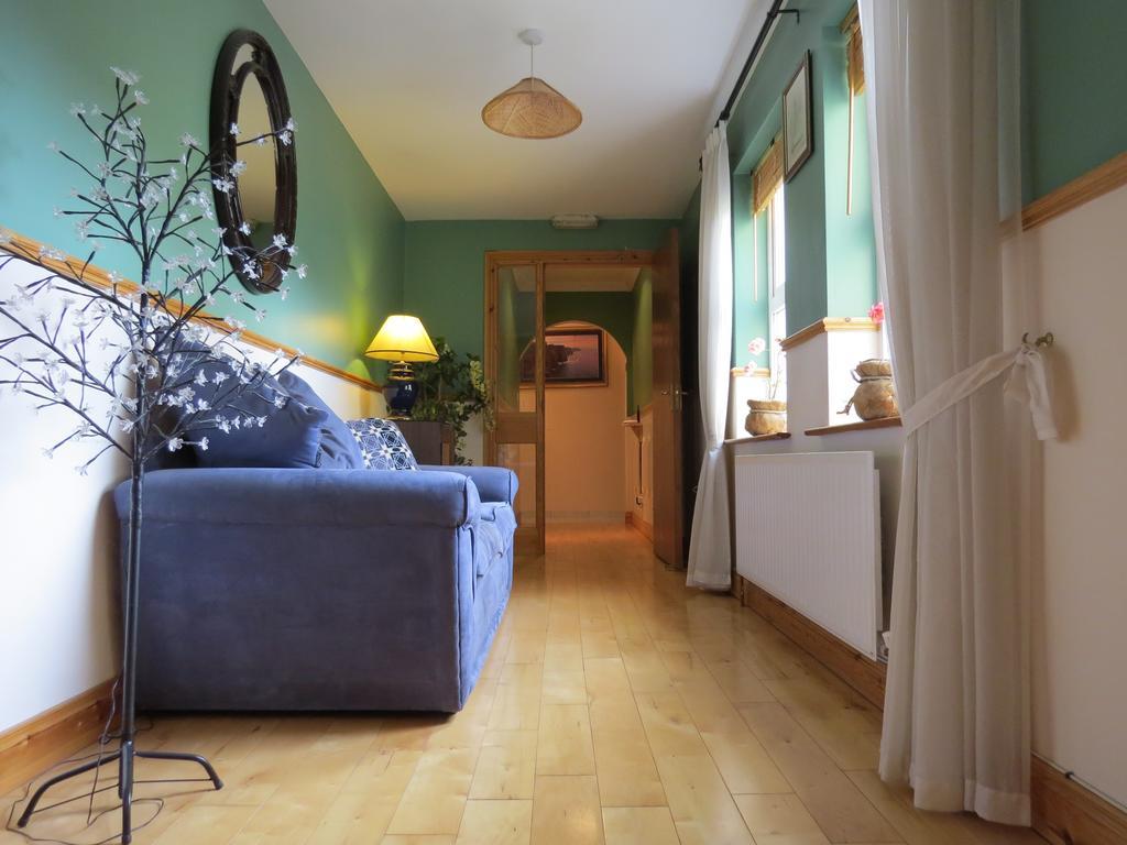 Grey Gables B&B Енніс Екстер'єр фото
